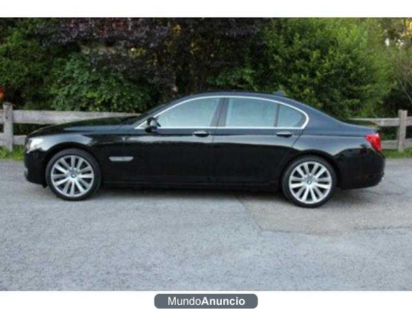 BMW 740 i Oferta completa en: http://www.procarnet.es/coche/barcelona/rubi/bmw/740-i-gasolina-549414.aspx...