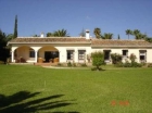 Chalet con 3 dormitorios se vende en Estepona, Costa del Sol - mejor precio | unprecio.es
