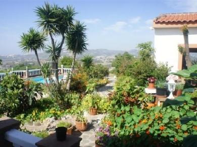 Chalet con 4 dormitorios se vende en Mijas Costa, Costa del Sol