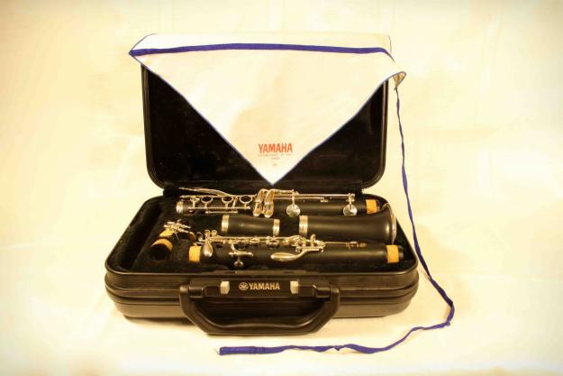 CLARINETE YAMAHA YCL 250