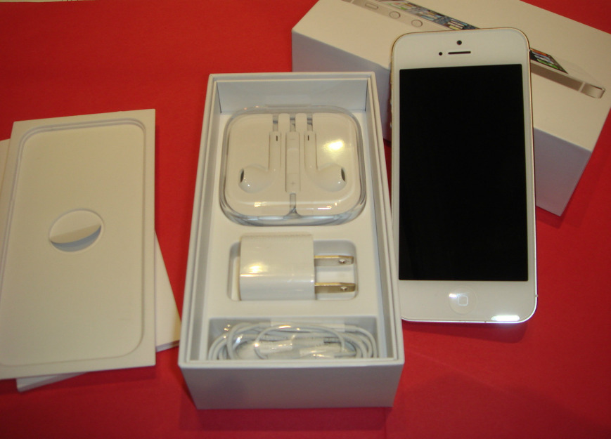 iPhone 5 32GB - Blanco (MD300Y/A) - Nuevo y Libre