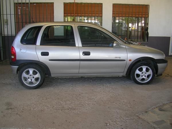Vendo Opel Corsa 1.2 Gasolina