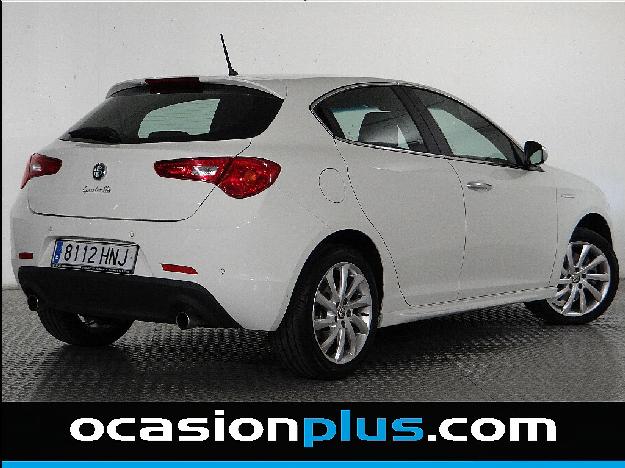 Alfa Romeo Giulietta 2.0 JTD 140cv Distinctive 140CV 5P, 16.900€