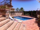 Chalet con 6 dormitorios se vende en Torre del Mar, Costa del Sol - mejor precio | unprecio.es