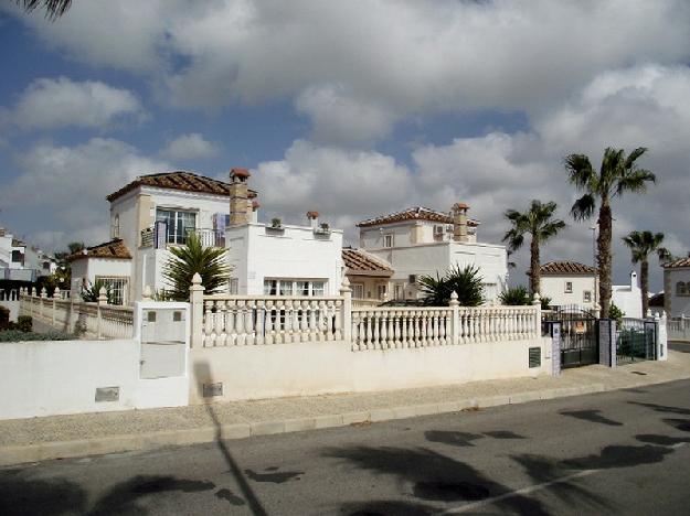 Villa en Orihuela-Costa