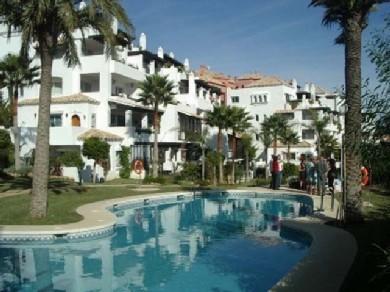 Apartamento con 2 dormitorios se vende en Mijas Costa, Costa del Sol