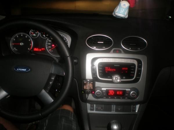 Vendo Ford Focus Coupe-Cabrio