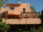 Adosado con 4 dormitorios se vende en Mijas Costa, Costa del Sol - mejor precio | unprecio.es