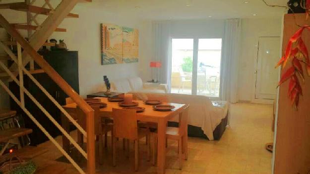 Chalet en Venta. 3 Dormitorios. 190 m2. Chalet con vistas al mar.