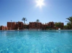 Apartamento con 2 dormitorios se vende en Benahavis, Costa del Sol - mejor precio | unprecio.es