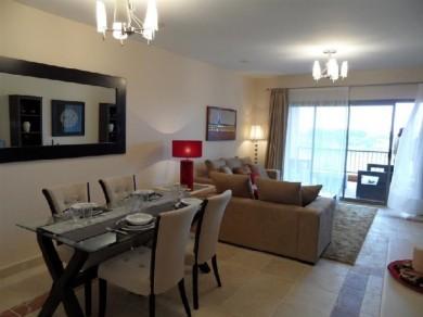 Apartamento con 2 dormitorios se vende en Benahavis, Costa del Sol