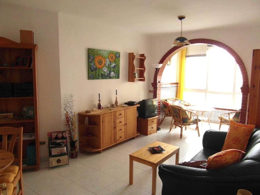 Apartamento primera linea de playa TorroxCosta