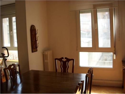 V10658 piso en amplio en venta centrico