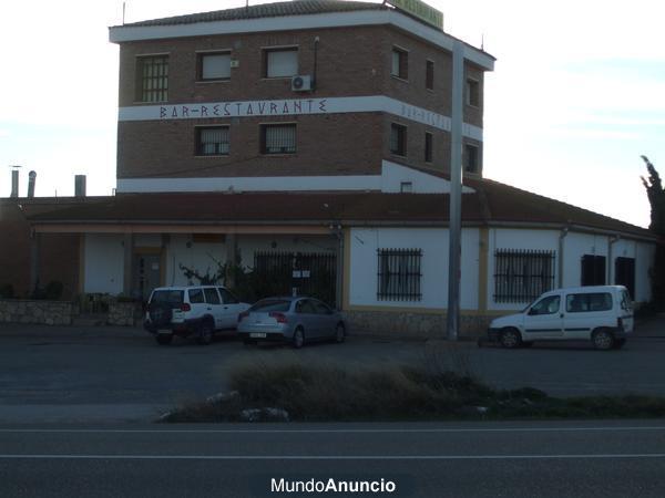 Por jubilación se vende o alquila Bar Restaurante en carretera N