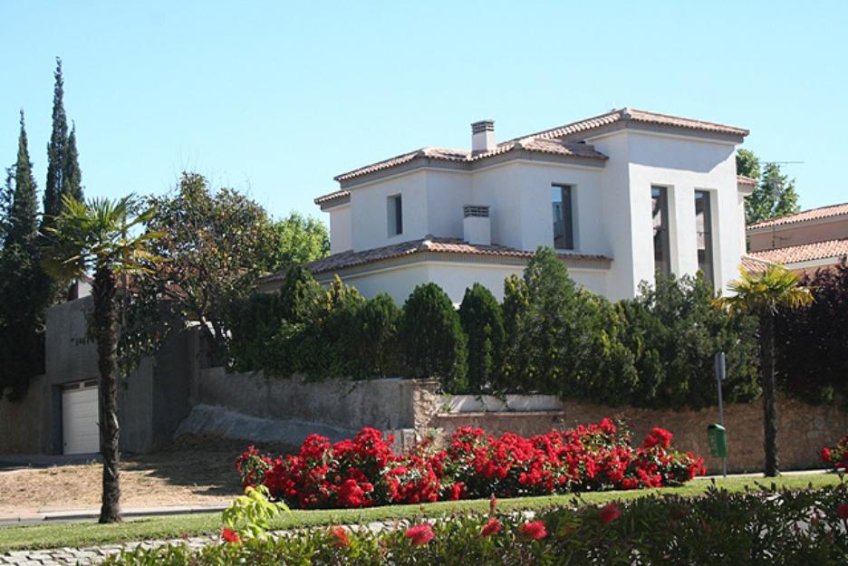 Fabuloso chalet aislado en alquiler