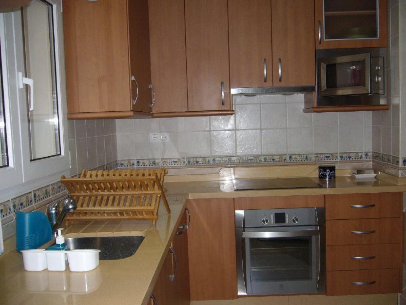 Ref.: v122 se vende piso en velez-malaga