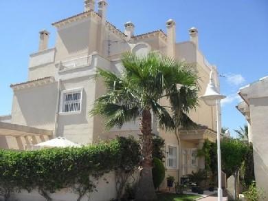 Adosado con 3 dormitorios se vende en Playa Flamenca, Costa Blanca
