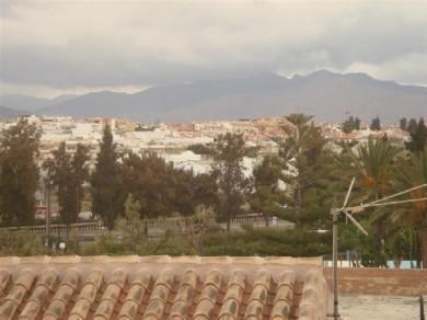 Adosado con 3 dormitorios se vende en Fuengirola, Costa del Sol