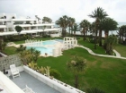 Apartamento con 3 dormitorios se vende en Estepona, Costa del Sol - mejor precio | unprecio.es