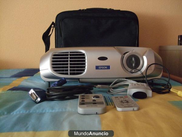 SE VENDE PROYECTOR EPSON EMP-S1H