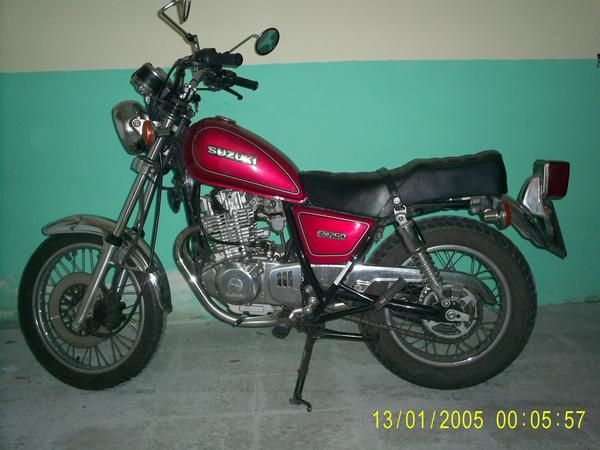 SE VENDE MOTO SUZUKI GN 250