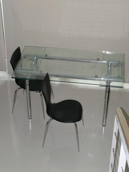 VENDO MESA COMEDOR CHELSEA + 4 SILLAS LAOCA