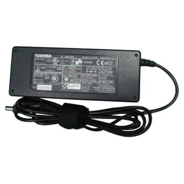 Cargador Toshiba AC Adapter PA3743E-1AC3 19V 1.58A 30W