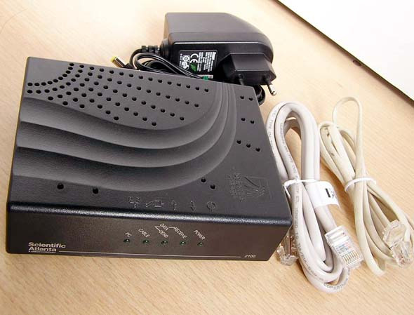 Scientific Atlanta Modem router modelo 2100