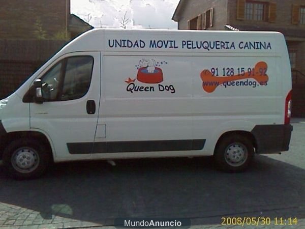 UNIDAD MOVIL DE PELUQUERIA CANINA