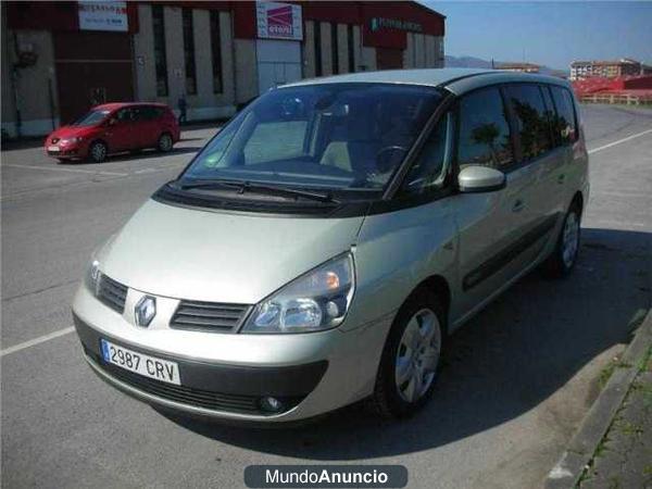 Renault Grand Espace EXPRESSION 2.2 dCi 16v