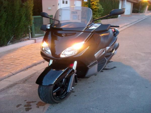 Yamaha X max 250i