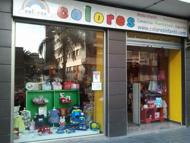 Busco ditribuidores de ropa y complementos infantil que trabajen en depósito