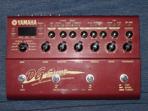 Pedalera Yamaha DG-Stomp