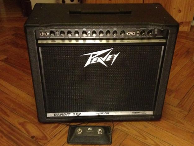 Se vende amplificador de guitarra Pevey Bandit 112 de 100 Watts