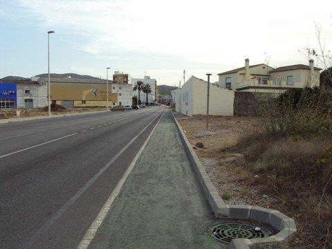 parcela 1150m en gata de gorgos centrico residencial tren denia alicante a 7km de javea