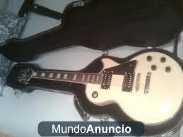 Vendo guitarra Epiphone Les Paul Custom blanca y negra