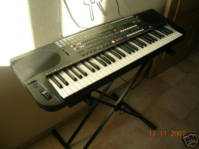 Teclado korg i5s