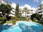 Apartamento con 3 dormitorios se vende en Marbella, Costa del Sol - mejor precio | unprecio.es