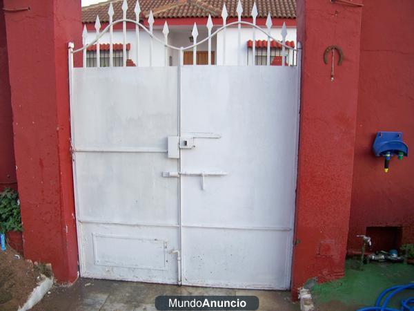 vendo 2 puertas metalicas hierro mazizo motorizadas