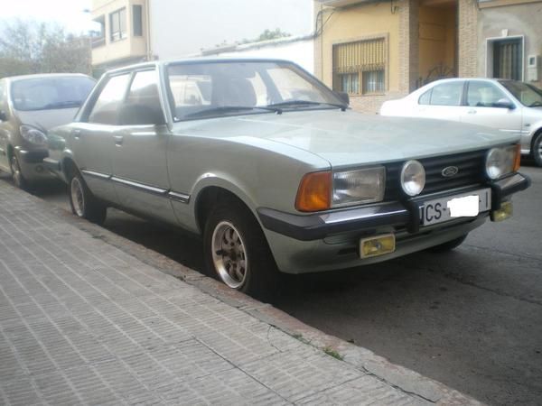 Ford Taurus G.L 2.0 restaurado