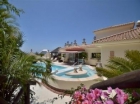 Chalet con 4 dormitorios se vende en Marbella, Costa del Sol - mejor precio | unprecio.es