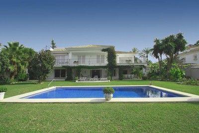 Chalet en venta en Estepona, Málaga (Costa del Sol)