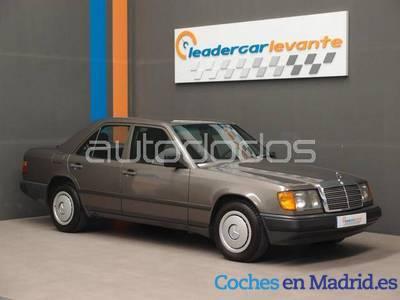 Mercedes Benz E260