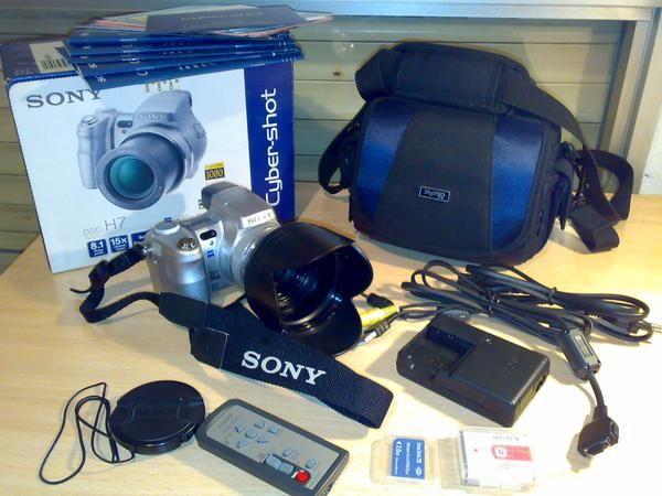 Vendo camara digital Sony ciber-shot DSC-H7