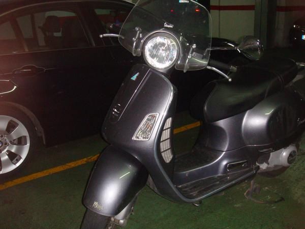 VENDO VESPA 125 GTS IMPECABLE