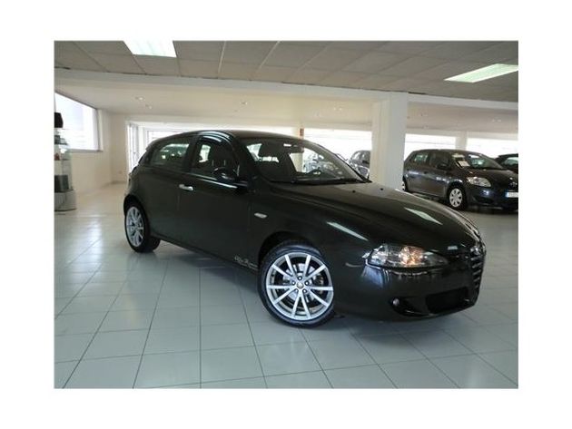 ALFA ROMEO 147 1.6 TS 105CV SPORT