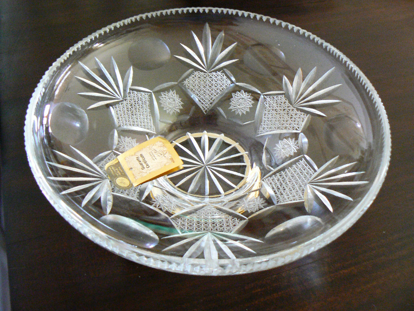 Magnífico centro de mesa de cristal tallado a mano