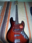 Bajo Fender Squier Standard Jazz bass y ampli hartke b150 - mejor precio | unprecio.es