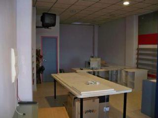 Local Comercial en venta en Figueres, Girona (Costa Brava)