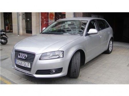 AUDI A3  SPORTBACK. 1.9TDPF ATTRAC. DPF - Barcelona